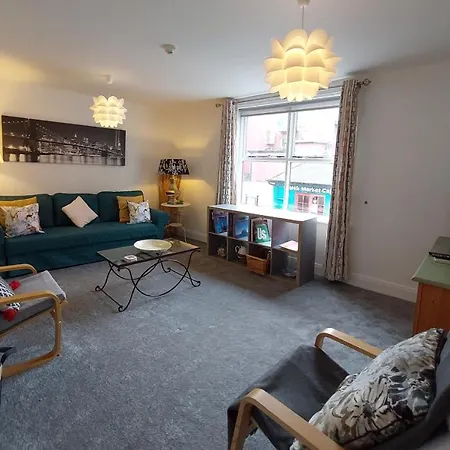 Daltons Bar Apartment *