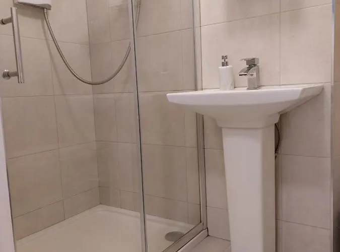 Daltons Bar 아파트