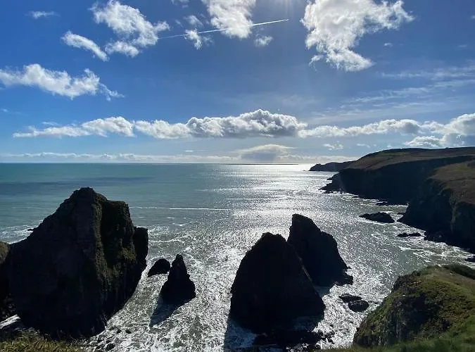 아파트 Daltons Bar *